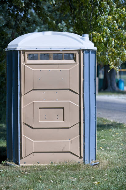 Porta potty delivery and setup in Eielson Af, AK
